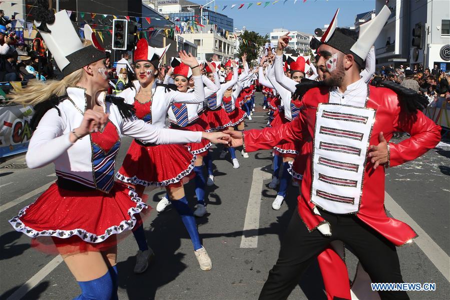 CYPRUS-LIMASSOL-CARNIVAL-PARADE