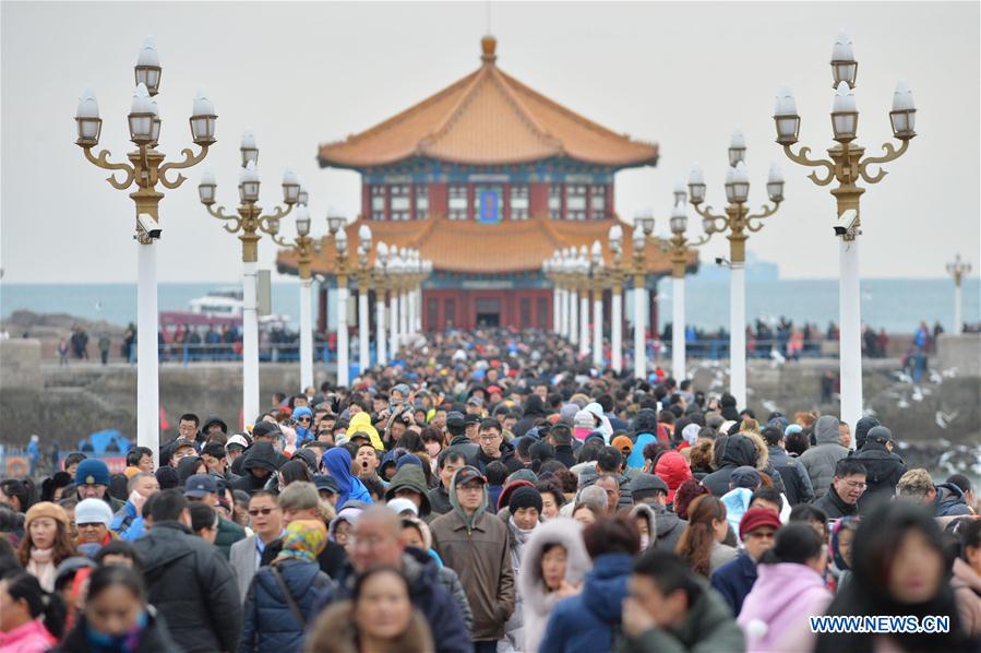 #CHINA-LUNAR NEW YEAR-HOLIDAY-TOURISM REVENUE (CN)