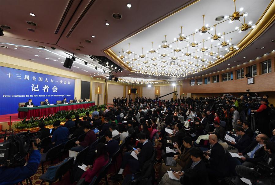 (TWO SESSIONS)CHINA-BEIJING-NPC-PRESS CONFERENCE-FINANCE (CN)