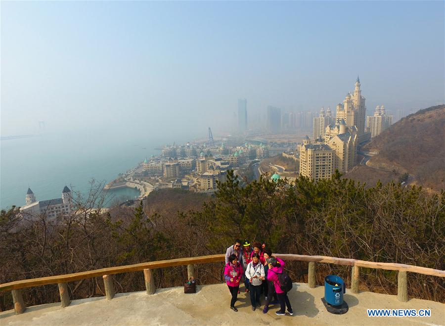 #CHINA-DALIAN-CITYSCAPE-FOG (CN)