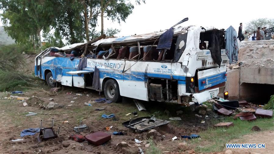 PAKISTAN-KOHAT-BUS-ACCIDENT