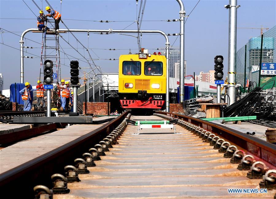 CHINA-ZHENGZHOU-RAILWAY-WORKER (CN)