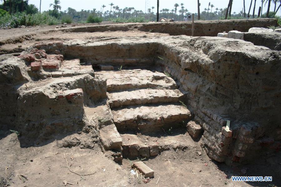 EGYPT-GIZA-ANCIET BUILDING-DISCOVER