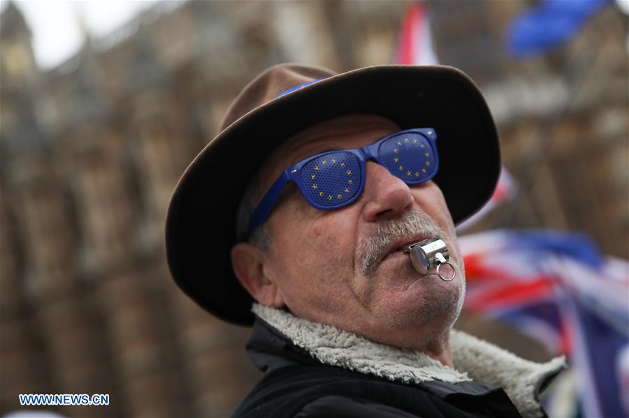 BRITAIN-LONDON-BREXIT VOTE-PUTTING OFF-PROTEST