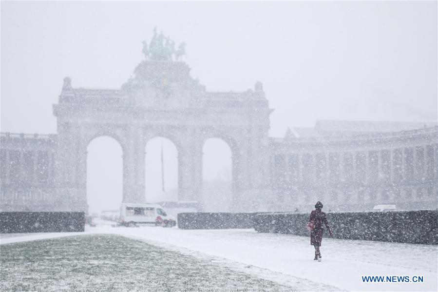 XINHUA PHOTOS OF THE DAY