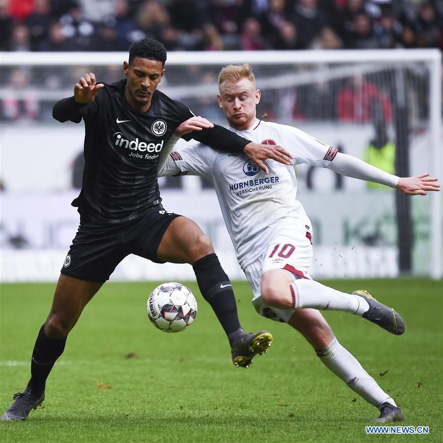 (SP)GERMANY-FRANKFURT-SOCCER-BUNDESLIGA-FRANKFURT VS NUERNBERG