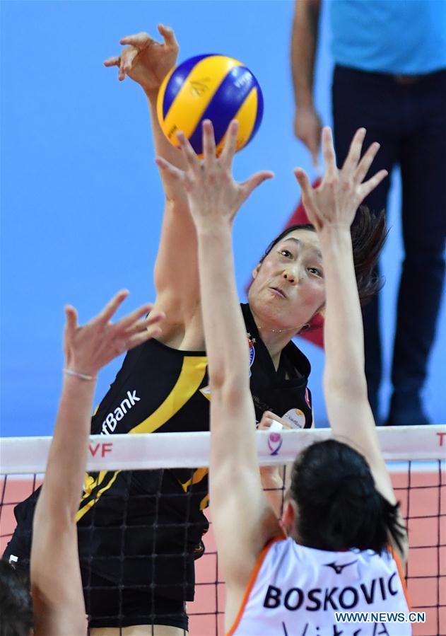 (SP)TURKEY-ISTANBUL-VOLLEYBALL-TURKISH WOMEN LEAGUE-VAKIFBANK VS ECZACIBASI