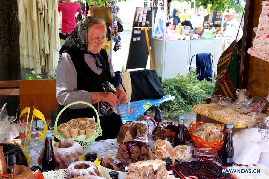 SERBIA-SREMSKI KARLOVCI-KUGLOF FESTIVAL