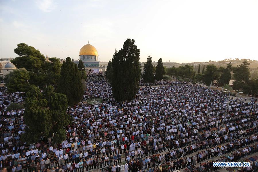 MIDEAST-JERUSALEM-EID AL-FITR