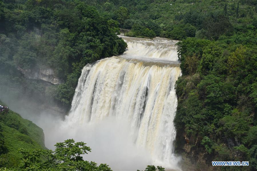 CHINA-GUIZHOU-HUANGGUOSHU WATERFALL (CN)