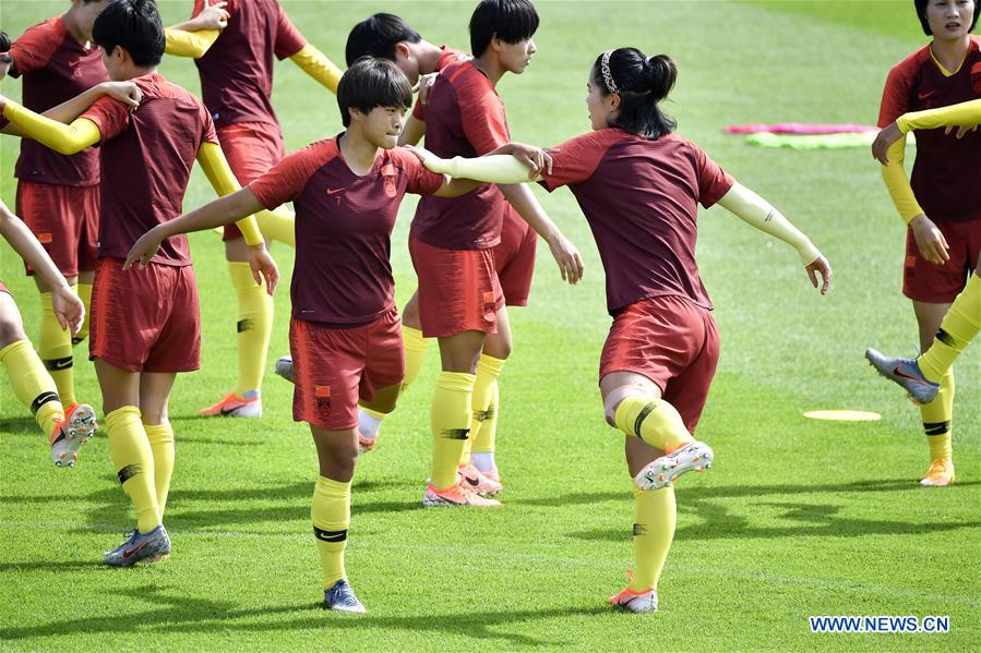 (SP)FRANCE-FABREGUES-2019 FIFA WOMEN'S WORLD CUP-ROUND OF 16-CHINA-TRAINING SESSION