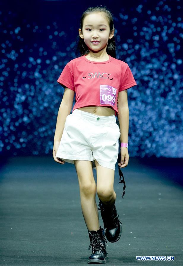 CHINA-CHONGQING-CHILD MODEL-CONTEST (CN)