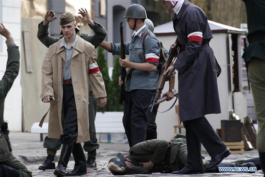 POLAND-WARSAW-RE-ENACTMENT-WARSAW UPRISING