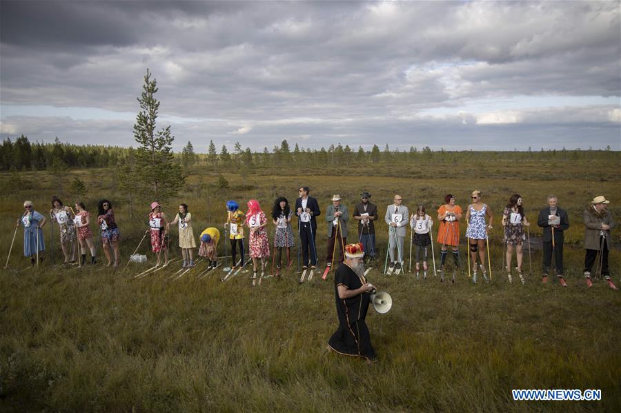 FINLAND-PUDASJARVI-SWAMP SKIING-COMPETITION