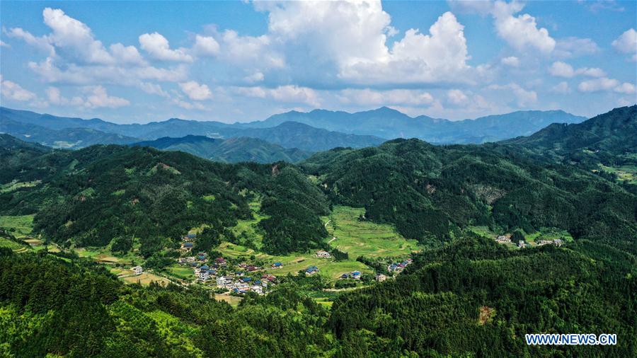 CHINA-GUANGXI-RONGSHUI-AUTUMN SCENERY(CN)