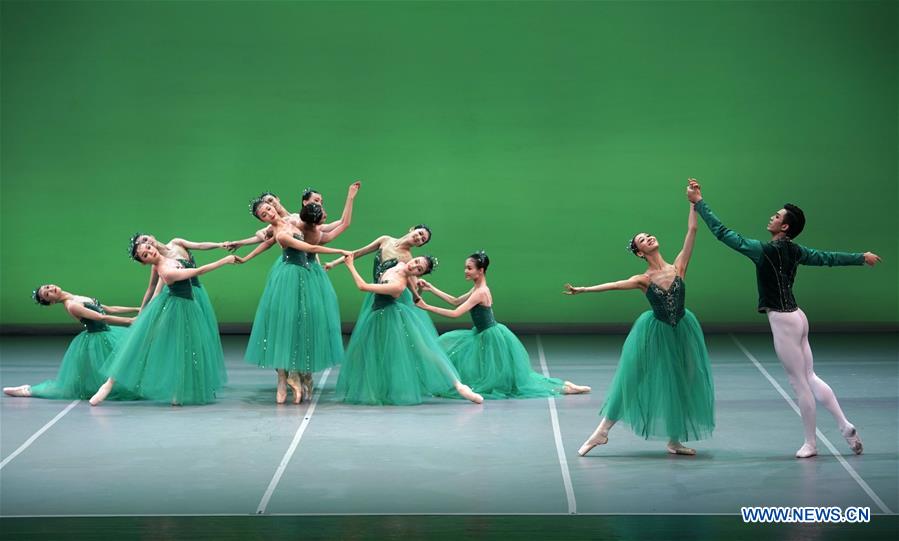 CHINA-BEIJING-BALLET-JEWELS (CN)