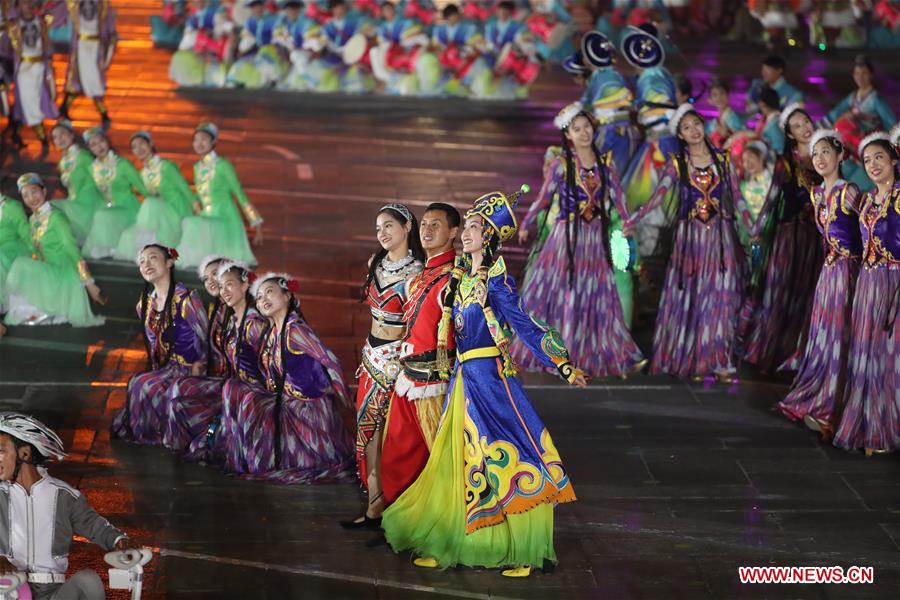 (PRC70Years)CHINA-BEIJING-NATIONAL DAY-CELEBRATIONS-EVENING GALA (CN)