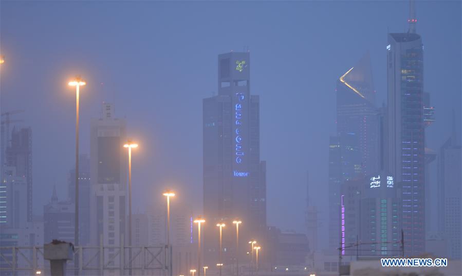 KUWAIT-KUWAIT CITY-SANDSTORM