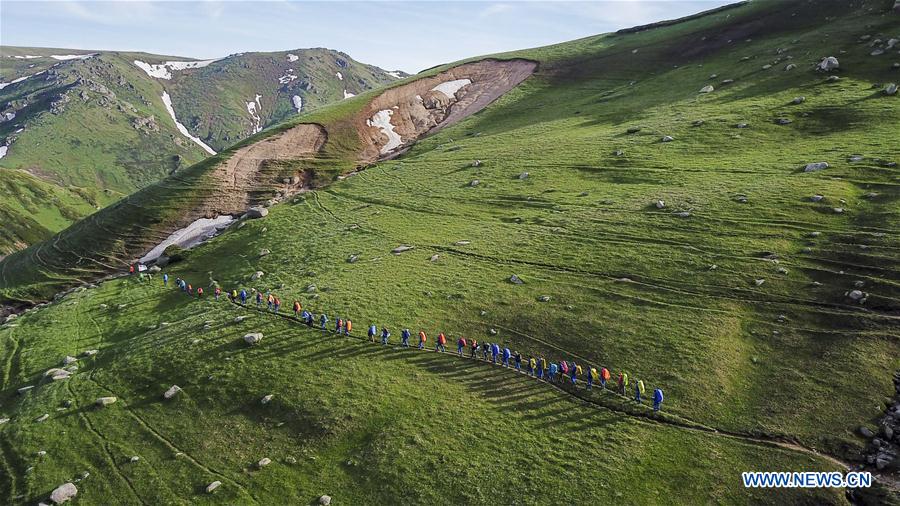 CHINA-XINJIANG-SOCIETY AND NATURE (CN)