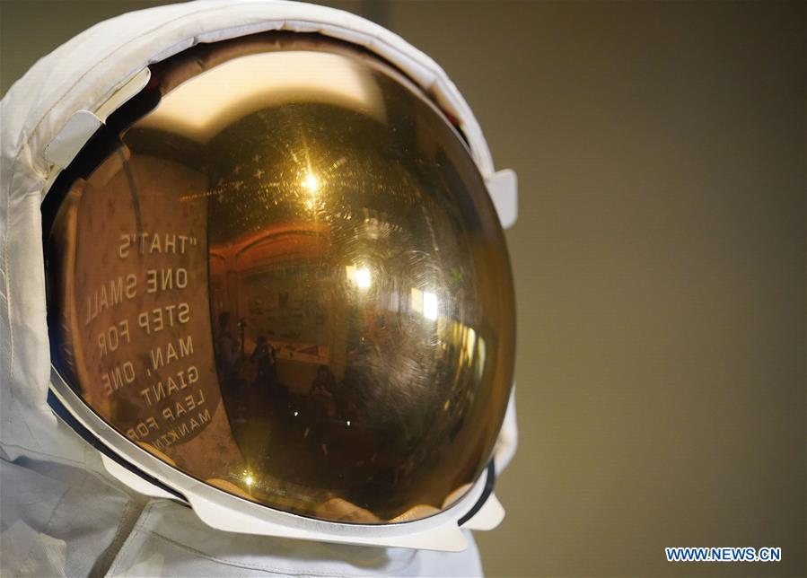 U.S.-WASHINGTON D.C.-NEIL ARMSTRONG-APOLLO 11 SPACESUIT-DISPLAY